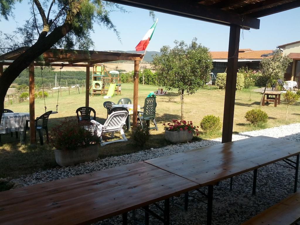 Agriturismo Il Canterino Guardistallo Pokoj fotografie